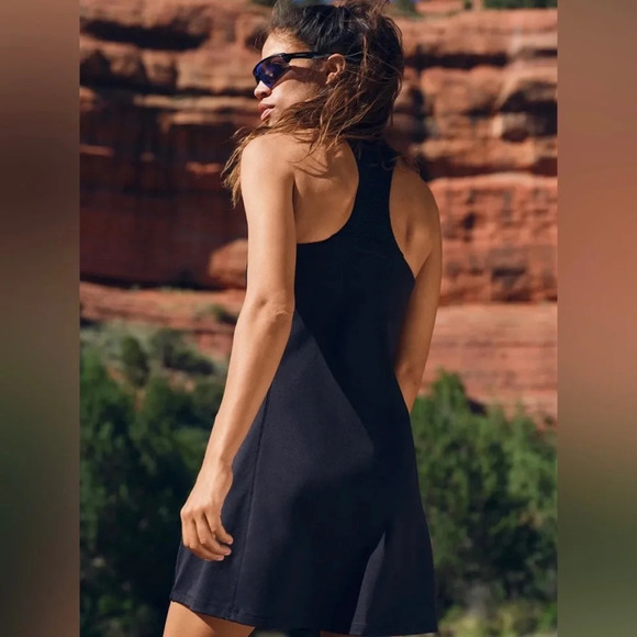 Outdoor Voices Doing Things Dress Black Athletic Workout Tennis Mini - Picture 2 of 16